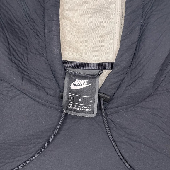 Nike Tech Packable Cropped Women Hoodie Black size large - Picture 4 of 6